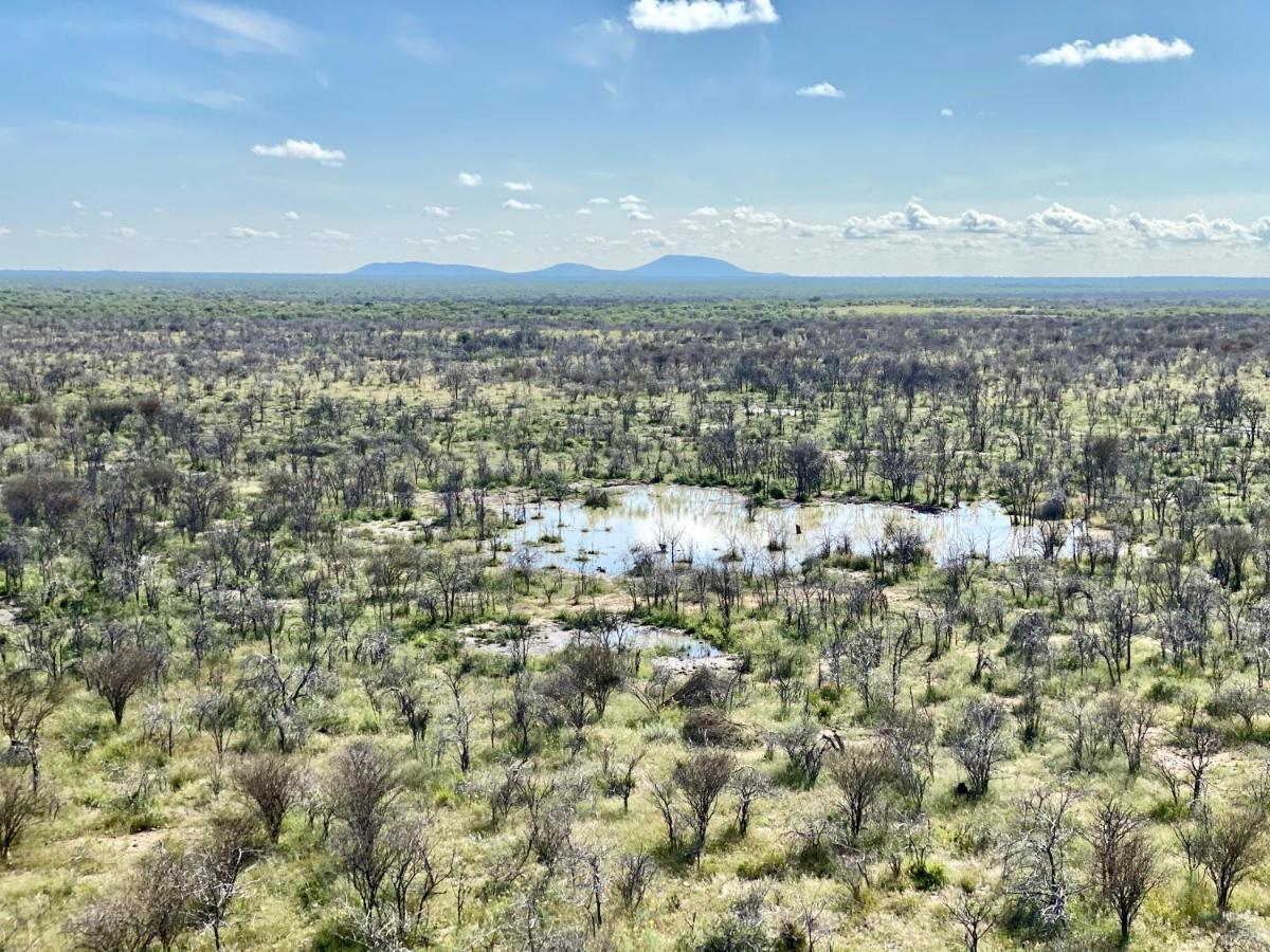 Kifaru Luxury Lodge Оучо Экстерьер фото